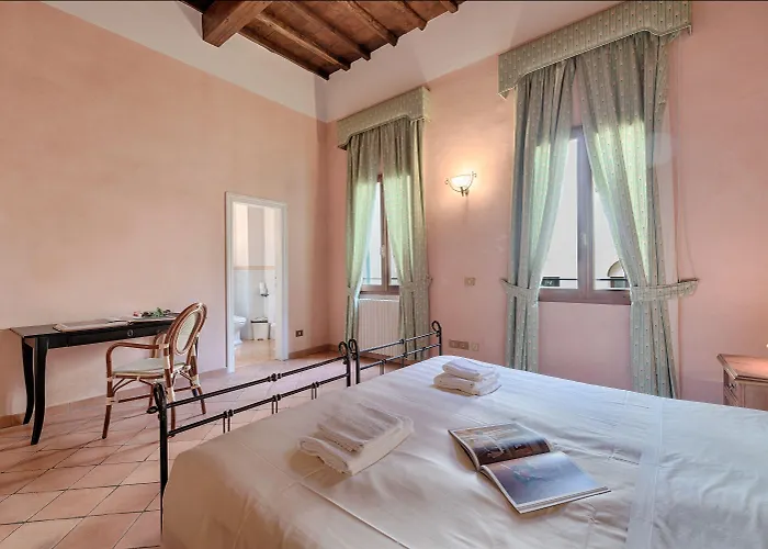 Strozzi Luxury Ferienhaus *