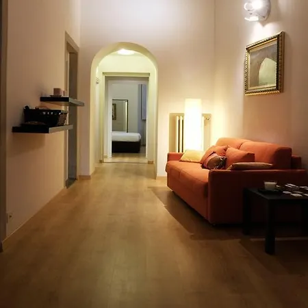 Strozzi Luxury * Florencie